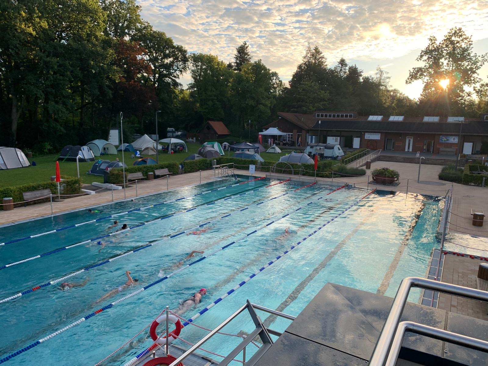 Artikelfoto zum Artikel 24-Stunden-Schwimmen: Sportliche Höchstleistungen und super Ergebnisse