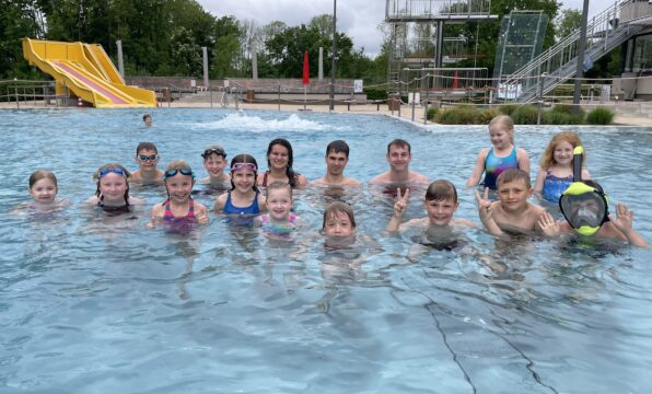 Artikelfoto zum Artikel Die Schwimmabteilung eröffnet Freibadsaison mit traditionellem Anschwimmen